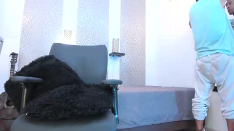   online show from 09-14-25, 07:24