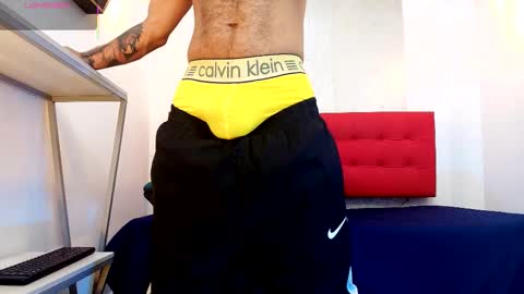   online show from 10-22-25, 09:25