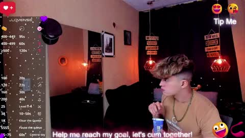      online show from 04-03-26, 09:02