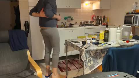 androx77 online show from 01-28-25, 06:49