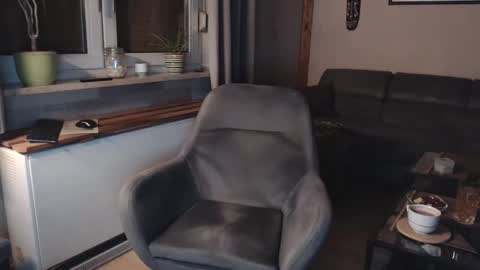 Andy online show from 04-12-26, 12:48