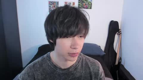 Snapshot of andy_bankai chatting on 05-13-26, 11:11 twx Andy twink3 online show from 05-13-26, 11:11