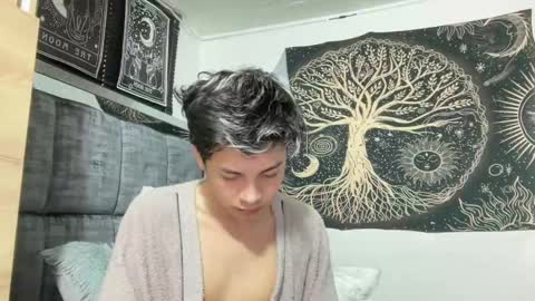 Snapshot of andy_belier chatting on 02-17-25, 01:21 Andy online show from 02-17-25, 01:21