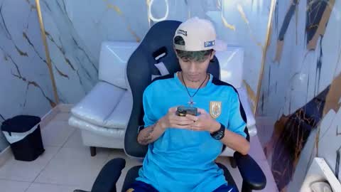 andy_dan1 online show from 03-27-26, 07:35