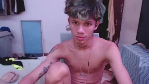 andy_dan1 online show from 05-15-26, 07:37