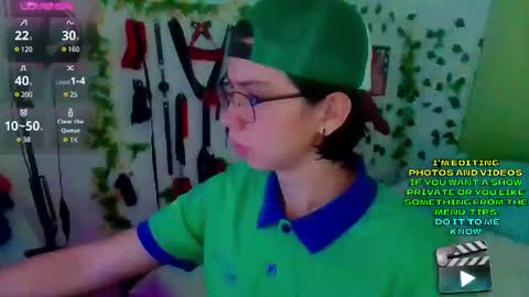 Snapshot of andy_gray01 chatting on 03-11-25, 02:07 Andy Gray online show from 03-11-25, 02:07