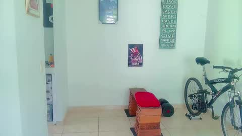 Snapshot of andy_gray01 chatting on 09-24-25, 07:06 Andy Gray online show from 09-24-25, 07:06