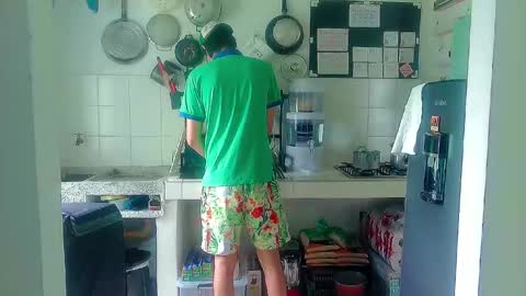 Snapshot of andy_gray01 chatting on 10-16-25, 02:51 Andy Gray online show from 10-16-25, 02:51