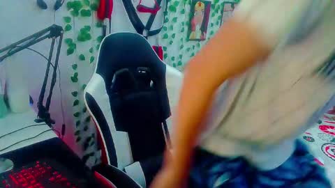 Snapshot of andy_gray01 chatting on 02-03-26, 10:42 Andy Gray online show from 02-03-26, 10:42