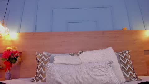  Andy  online show from 03-12-25, 08:31