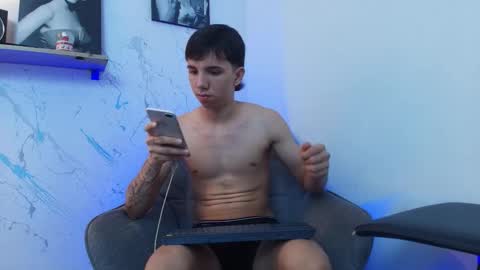 Snapshot of andy_miller5 chatting on 12-20-25, 12:29 ANDY online show from 12-20-25, 12:29