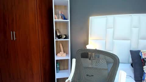 Snapshot of andyel2017 chatting on 03-04-26, 10:54 Andy D online show from 03-04-26, 10:54