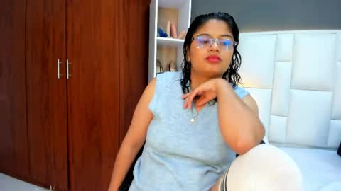 Snapshot of andyel2017 chatting on 04-15-26, 07:58 Andy D online show from 04-15-26, 07:58