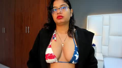 Snapshot of andyel2017 chatting on 06-09-26, 01:45 Andy D online show from 06-09-26, 01:45