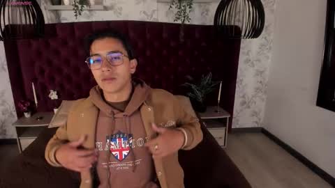 Andy Joy  online show from 12-18-25, 11:38