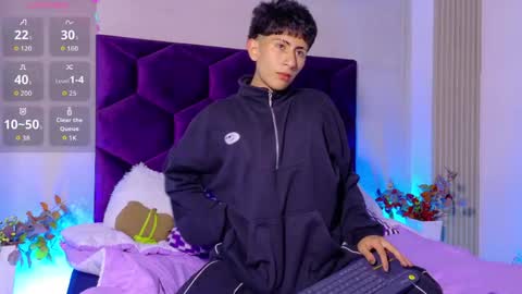 Snapshot of andyjustgame_ chatting on 05-17-26, 05:05 andyjustgame online show from 05-17-26, 05:05