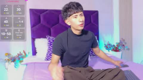 Snapshot of andyjustgame_ chatting on 05-23-26, 01:15 andyjustgame online show from 05-23-26, 01:15