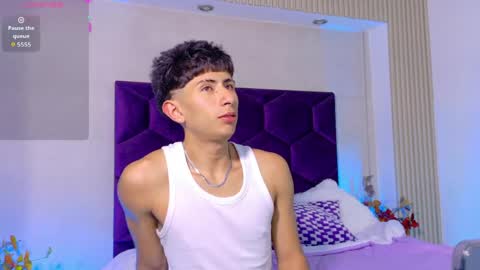 Snapshot of andyjustgame_ chatting on 05-29-26, 04:43 andyjustgame online show from 05-29-26, 04:43