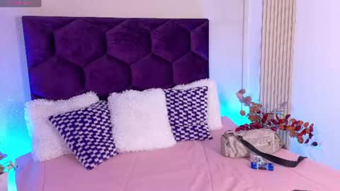 Snapshot of andyjustgame_ chatting on 06-15-26, 04:36 andyjustgame online show from 06-15-26, 04:36