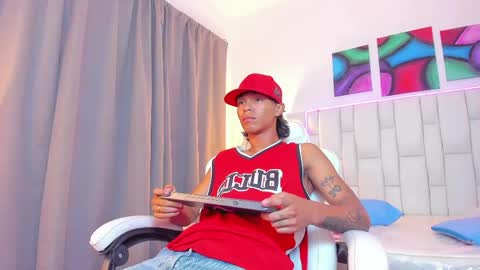 Snapshot of andykings_1 chatting on 05-29-26, 03:04 Andy Kings online show from 05-29-26, 03:04