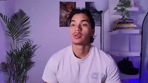 Snapshot of andypalmerr chatting on 06-28-26, 05:24 andypalmerr online show from 06-28-26, 05:24