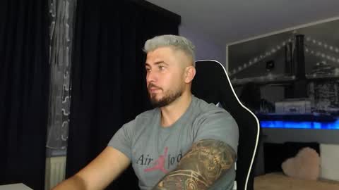 Magic Andy online show from 11-21-25, 01:37