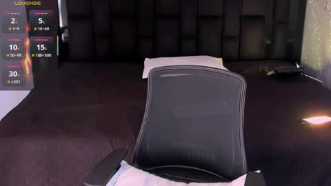 Andy online show from 10-28-25, 09:28