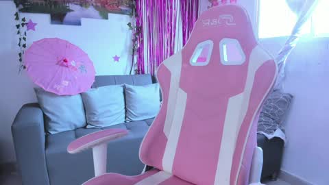          online show from 01-07-25, 03:02