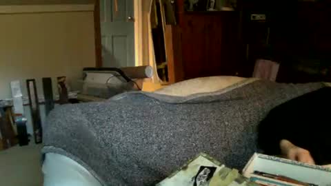 aneoakley online show from 11-22-25, 05:45