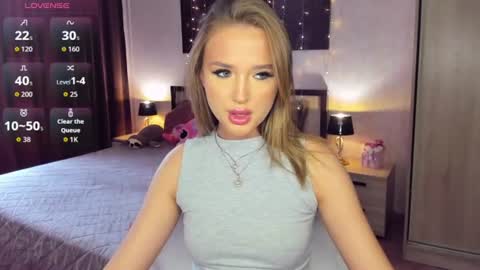 Anfisa online show from 07-24-26, 01:20