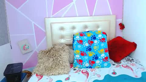 Snapshot of ange_drty chatting on 04-11-26, 07:45 ange_drty online show from 04-11-26, 07:45