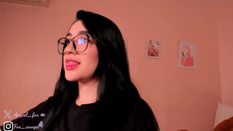 Snapshot of angeel_fox chatting on 03-05-26, 03:24 Angel online show from 03-05-26, 03:24