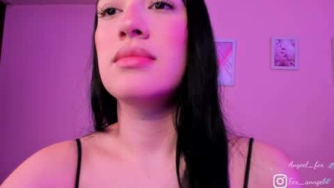 Snapshot of angeel_fox chatting on 04-09-26, 03:39 Angel online show from 04-09-26, 03:39