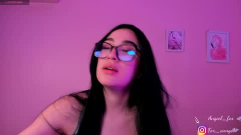 Snapshot of angeel_fox chatting on 04-12-26, 02:38 Angel online show from 04-12-26, 02:38