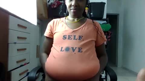 Snapshot of angel24coelho943270 chatting on 05-28-26, 09:50 angel24coelho943270 online show from 05-28-26, 09:50