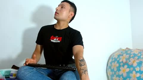 angel online show from 04-06-26, 01:23