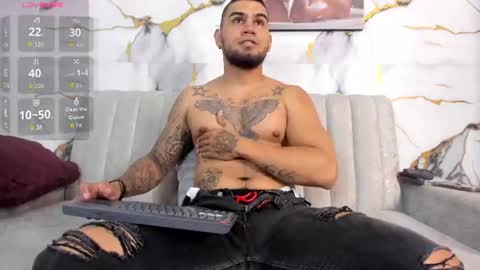 Snapshot of angel__tattoo chatting on 07-08-26, 10:36 angel__tattoo online show from 07-08-26, 10:36