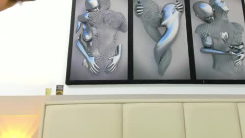 Angel online show from 09-21-25, 03:30