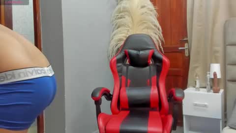 Angel online show from 09-28-25, 03:23