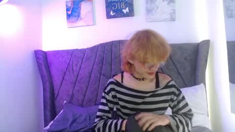 Angel  online show from 04-13-26, 12:54