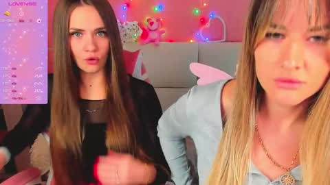Ivanna and Jessica online show from 05-08-26, 03:34