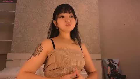 Snapshot of angel_asia_ chatting on 10-19-25, 10:16 angel_asia_ online show from 10-19-25, 10:16