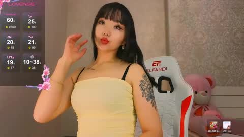 Snapshot of angel_asia_ chatting on 05-18-26, 03:51 angel_asia_ online show from 05-18-26, 03:51