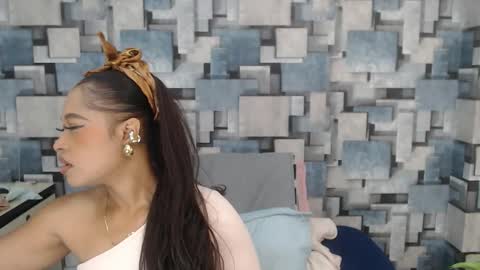 ANGHEL online show from 12-15-25, 12:09