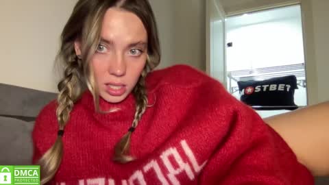 Snapshot of angel_from_sky chatting on 12-27-24, 01:07 Greetings Jess online show from 12-27-24, 01:07
