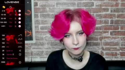 Snapshot of angel_julles chatting on 05-08-26, 04:45 Angel Dust online show from 05-08-26, 04:45