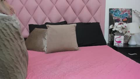 Angel  online show from 12-23-24, 06:33