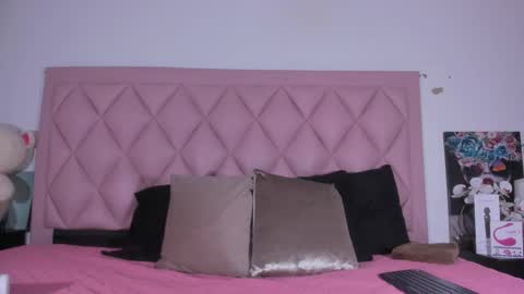 Angel  online show from 01-17-25, 06:47