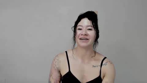 Angel online show from 10-22-25, 01:50