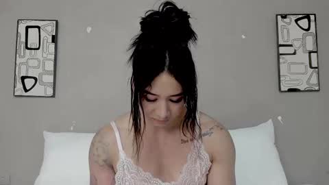 Angel online show from 11-02-25, 08:22